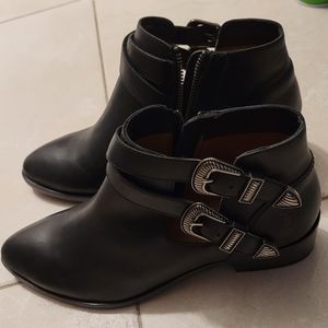 Frye ray western shootie boots 7 1/2 never worn